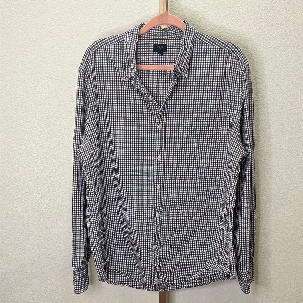 J. Crew long sleeve button down shirt White Blue & Wine check pattern XL
